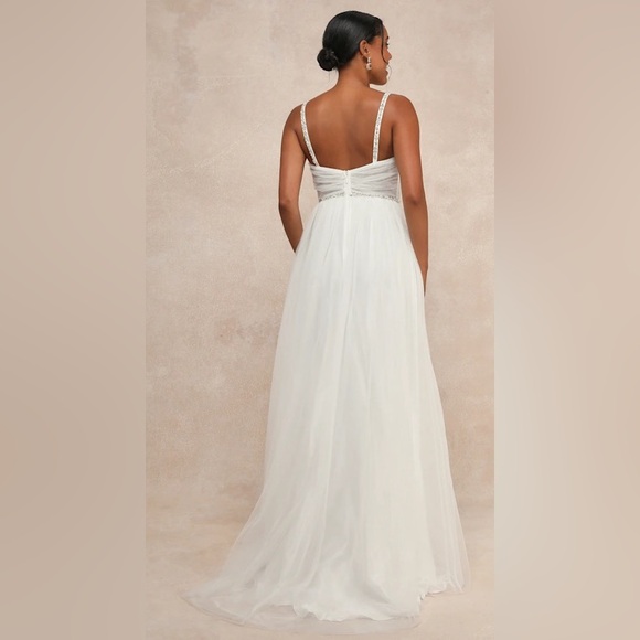 White Dress - Picture 2 of 4